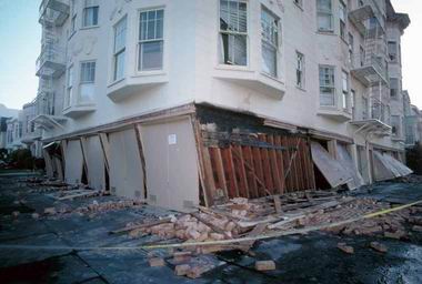 Photo By: J.K. Nakata, U.S. Geological Survey San Francisco Bay Area Structural Engineer